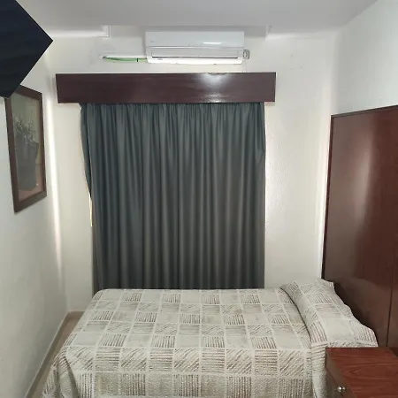 Nch Hotel 2*
